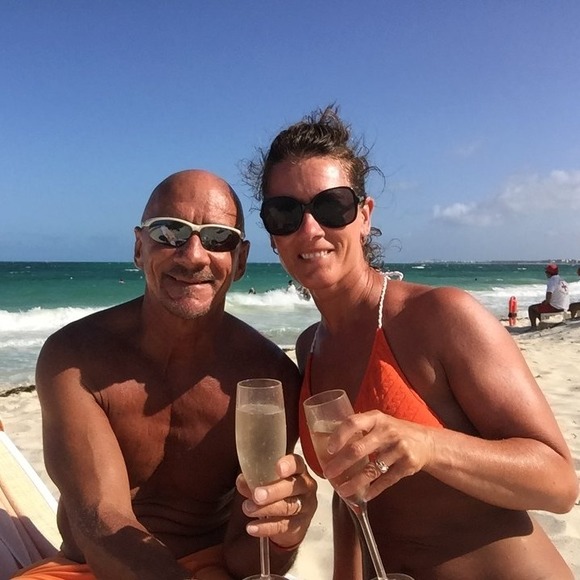 Meet your Posher, Lisa - Picture 1 of 1